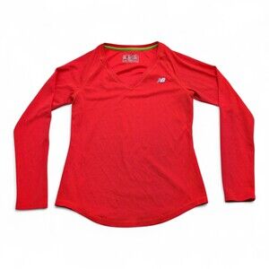 New Balance Women's Lightning Dry V-Neck Long Sleeve Top M